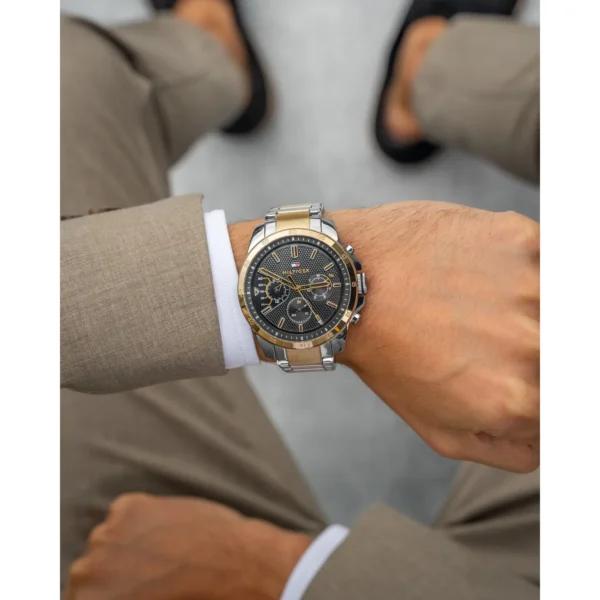 ساعة تومي هيلفيغر للرجال اصلية موديل (ديكر) Decker 1791559